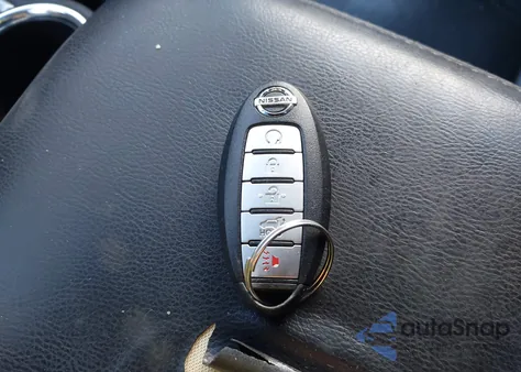 2016 Nissan Pathfinder Platinum z USA, uszkodzony, nr VIN 5N1AR2MM3GC622843